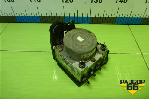 Блок ABS (5Q0614517DF) для Skoda Octavia (A7) с 2013г