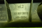 Кронштейн заднего бампера левый (5E5807393B) для Skoda Octavia (A7) с 2013г
