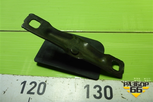 Замок багажника (ответная часть) (8V0827507B) для Skoda Octavia (A7) с 2013г