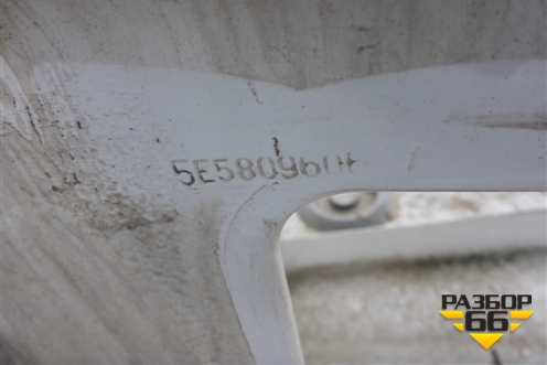 Крыло заднее правое (лифтбэк) для Skoda Octavia (A7) с 2013г (Октавия)