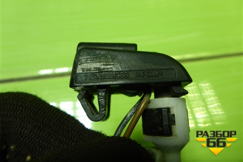Форсунка омывателя лобового стекла (с подогревом) (1Z0955986) для Skoda Octavia (A7) с 2013г
