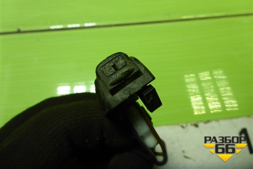 Форсунка омывателя лобового стекла (с подогревом) (1Z0955986) для Skoda Octavia (A7) с 2013г