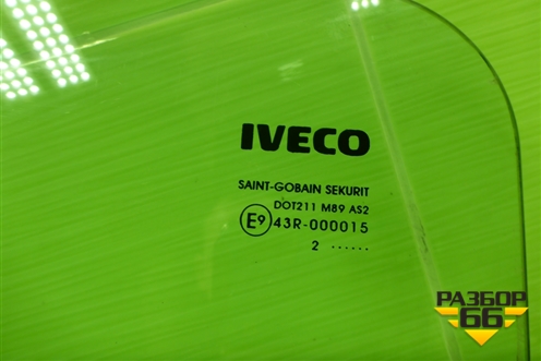 Стекло двери левой для Iveco  Stralis с 2007г
