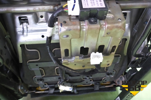 Сиденья комплект (хетчбэк с подогревом, без AIRBAG) для Kia Rio с 2011-2016г