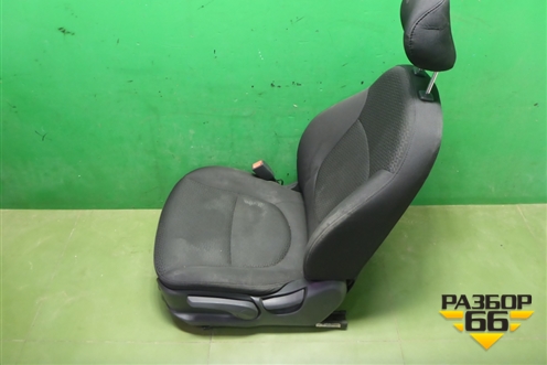 Сиденья комплект (хетчбэк с подогревом, без AIRBAG) для Kia Rio с 2011-2016г