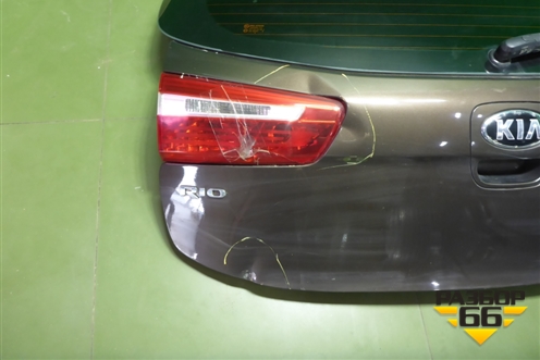 Дверь багажника со стеклом (737004Y200) для Kia Rio с 2011-2016г