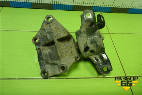 Опора КПП левая (АКПП) для Kia Rio с 2011-2016г