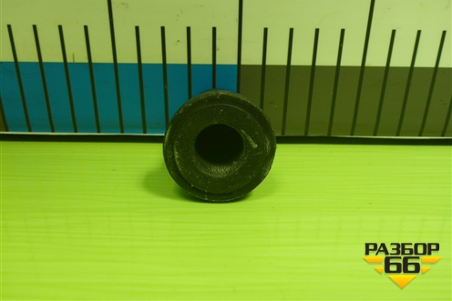 Втулка рессоры (новая) (MT362394) для Mitsubishi L 200 c 2006-2015г