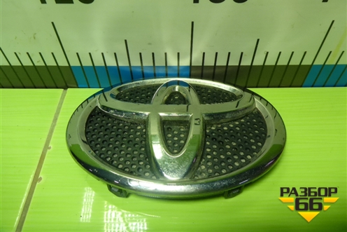 Эмблема передняя (7531242081) для Toyota Rav-4 с 2018г
