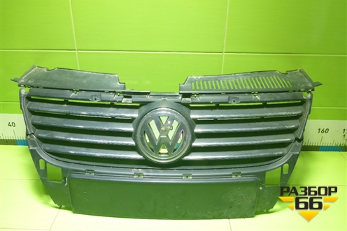 Решетка радиатора (3C0853651D) для Volkswagen Passat (B6) с 2005-2010г