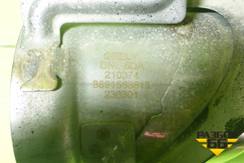 Насадка на глушитель (левая) (8891563613) для Geely Tugella с 2019г