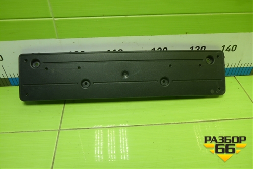 Рамка под номер (51117304085) для BMW X5 F15 с 2013г