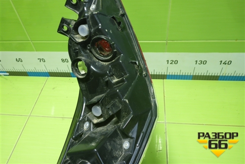 Фонарь задний наружный правый (галоген) (3297XDUR) для Toyota Camry V70 с 2017г