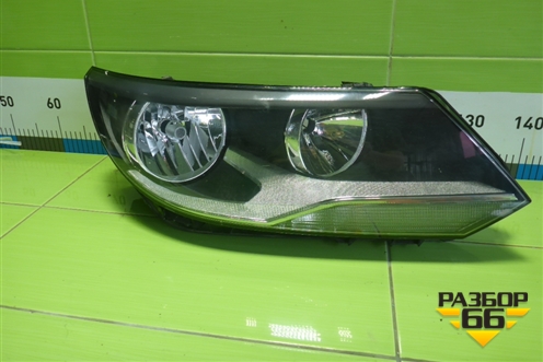 Фара правая (галоген) (5N1941006) для Volkswagen Tiguan с 2011-2016г