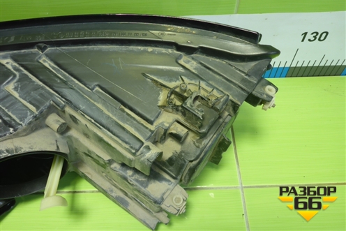 Фара правая (галоген) (5N1941006) для Volkswagen Tiguan с 2011-2016г
