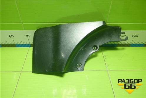 Накладка двери багажника нижняя правая (7680542010) для Toyota Rav-4 с 2006-2013г
