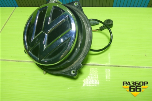 Ручка открывания багажника (с камерой заднего вида) (3AE827469B) для Volkswagen Passat-CC с 2008г