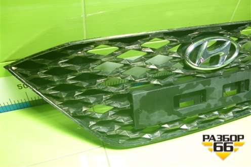 Решетка радиатора (после 2020г под парктроник) (86366H5520) для Hyundai Solaris с 2017г