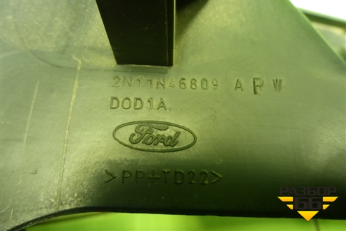 Держатель задней полки левый (2N11N46809APW) для Ford Fusion с 2002г