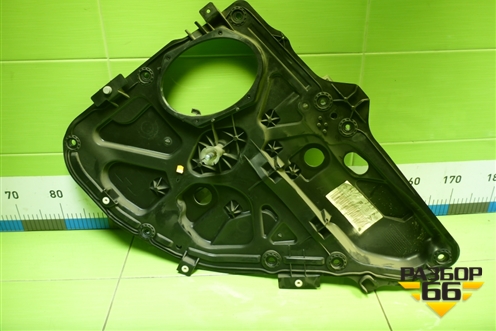 Стеклоподъёмник механический задний правый (2N11N27000AP) для Ford Fusion с 2002г