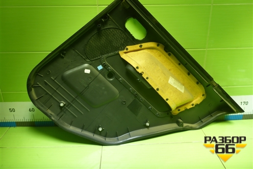 Обшивка двери задней левой под механику (2N11N27407A) для Ford Fusion с 2002г