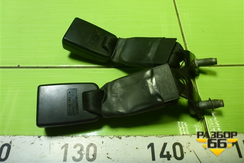 Замок ремня безопасности задний (пара) (2N1AN613K21AG) для Ford Fusion с 2002г