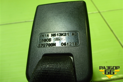 Замок ремня безопасности задний (пара) (2N1AN613K21AG) для Ford Fusion с 2002г