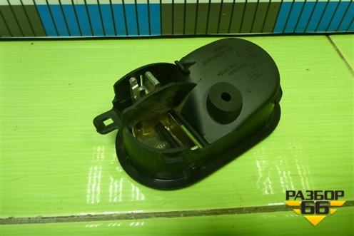 Ручка внутренняя двери задней левой (6S61A22601AAW) для Ford Fusion с 2002г