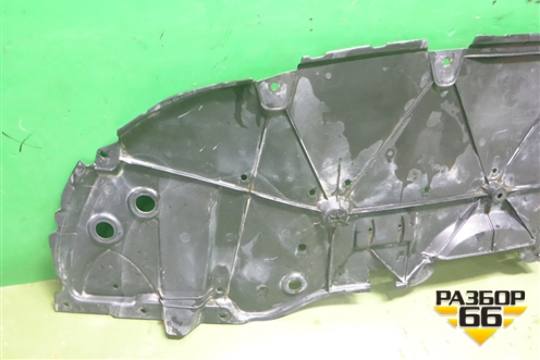 Пыльник переднего бампера центральный (5144133221) для Toyota Camry V70 с 2017г