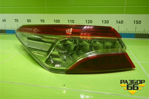 Фонарь задний наружный левый (Led) (8156033690) для Toyota Camry V70 с 2017г