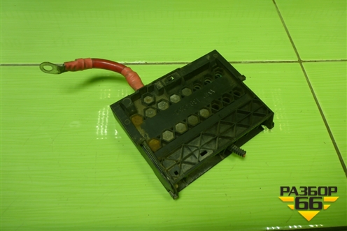 Блок предохранителей подкапотный (5607001460) для Ford Fusion с 2002г