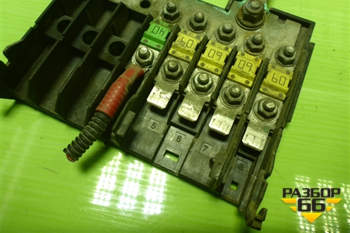 Блок предохранителей подкапотный (5607001460) для Ford Fusion с 2002г