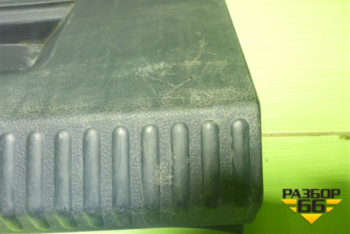 Обшивка багажника на заднюю панель (6RU863459A) для Volkswagen Polo (седан) с 2010г