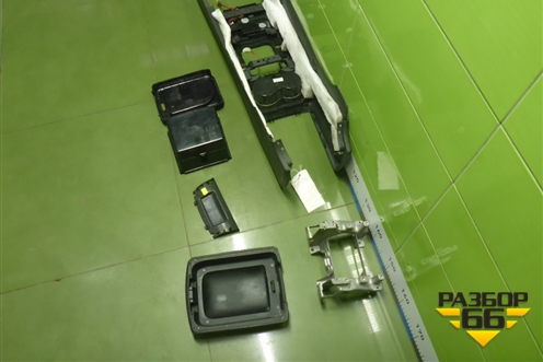Подлокотник для Volkswagen Touareg c 2002-2010г