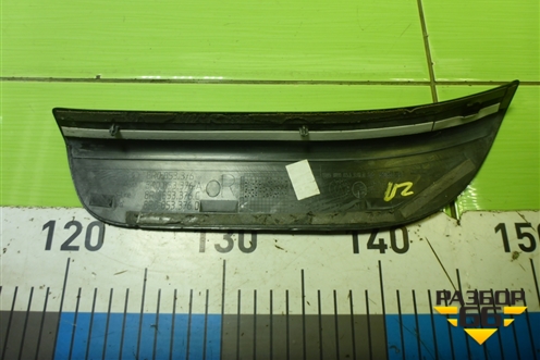 Накладка порога внутренняя заднего правого (S-Line) (8R0853376G) для Audi Q5 c 2008-2017г