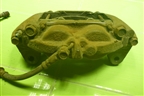 Суппорт передний правый для Toyota Land Cruiser (200) с 2008г