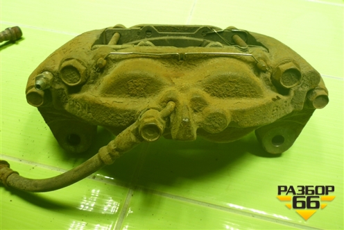 Суппорт передний правый для Toyota Land Cruiser (200) с 2008г