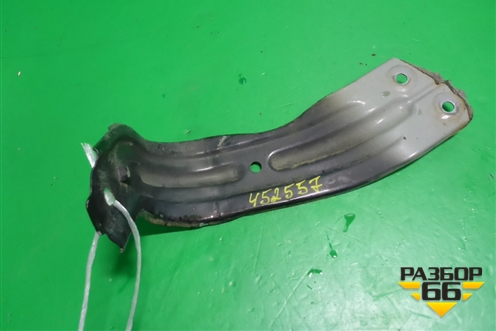 Кронштейн переднего крыла правый (63180JN20A) для Nissan Teana (J32) с 2008-2013г