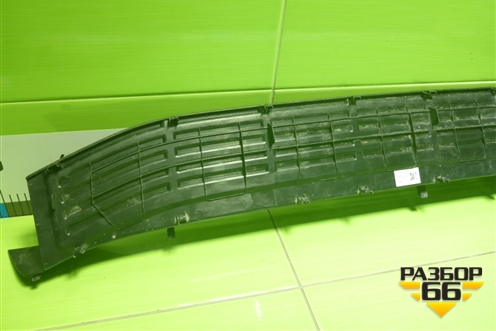Накладка заднего бампера (5216260130) для Toyota Land Cruiser (300) с 2021г