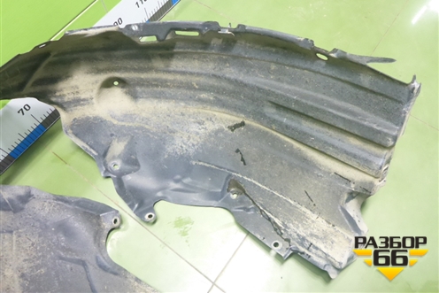 Локер передний правый (5380533060) для Toyota Camry V70 с 2017г
