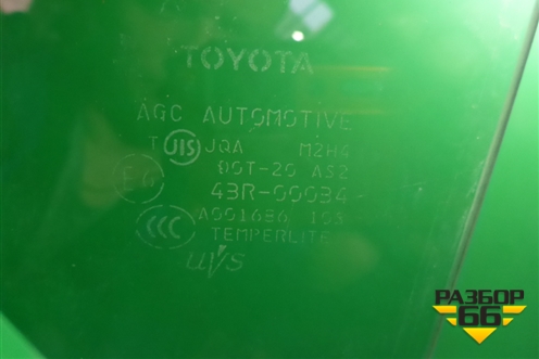 Стекло двери передней левой (6810242160) для Toyota Rav-4 с 2006-2013г