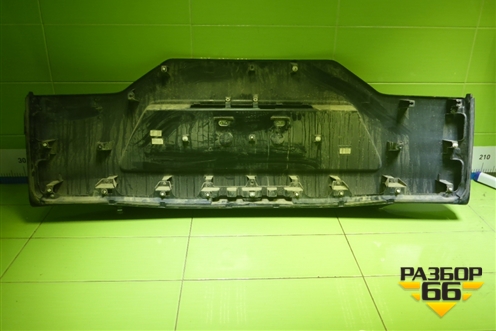 Накладка двери багажника (7680260270) для Lexus LX-600 с 2021г