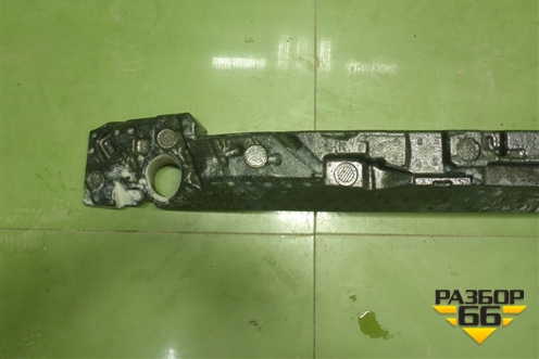Наполнитель переднего бампера (5261133300) для Toyota Camry V70 с 2017г