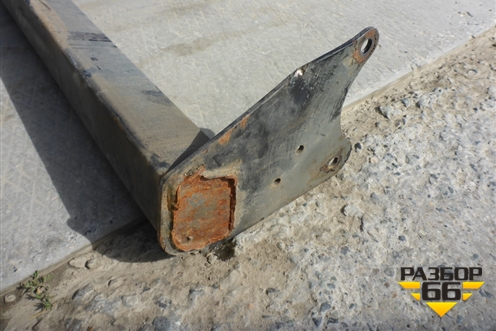Усилитель переднего бампера  (710W416155073) для Sitrak  C7H