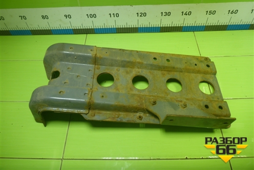 Кронштейн заднего крыла  (811W612435431) для Sitrak  C7H