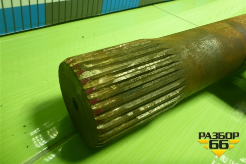 Полуось задняя правая  (970мм 31 шлицов 1 ряд) для Sitrak  C7H