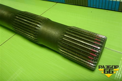 Полуось задняя левая  (970мм 31 шлицов 2 ряда) (711W355020149) для Sitrak  C7H