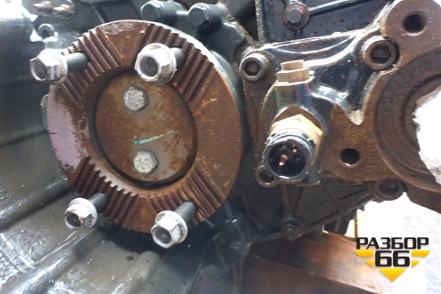АКПП  (12TX2621TD) (WG9725220536) для Sitrak  C7H