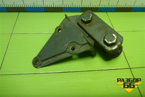 Кронштейн передней рессоры задний (WG9925522112) для Sitrak  C7H