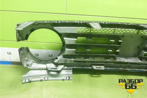 Решетка радиатора (5509600XKM01B) для Tank 300 с 2021-2025г
